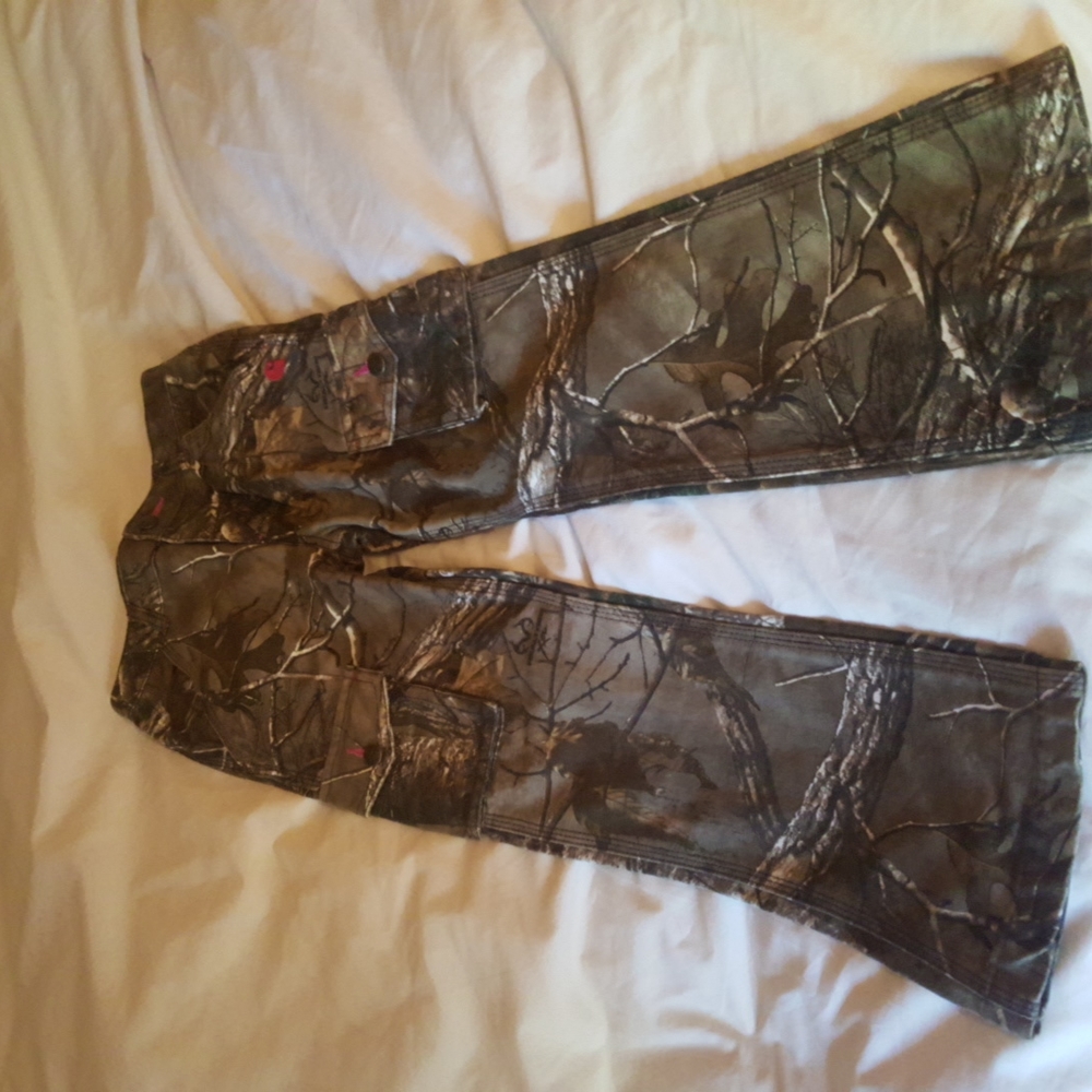 Little girls carhartt pants 8x hunter green